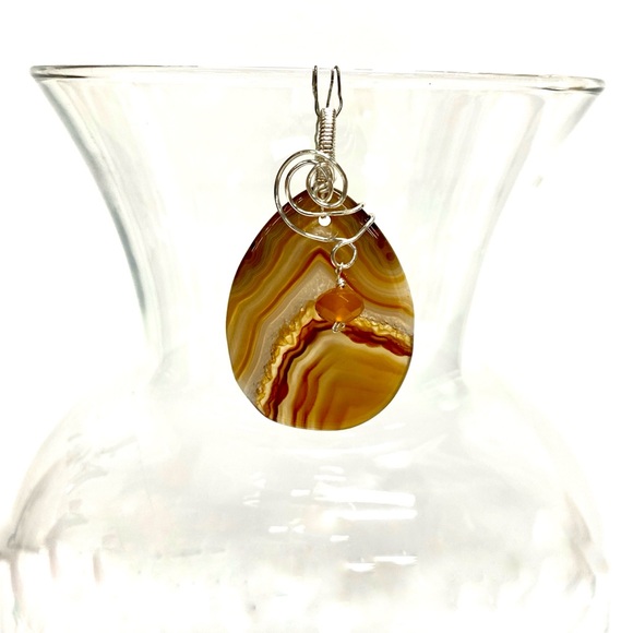 HANDMADE Stone Hand Wrapped Pendant - Picture 10 of 10